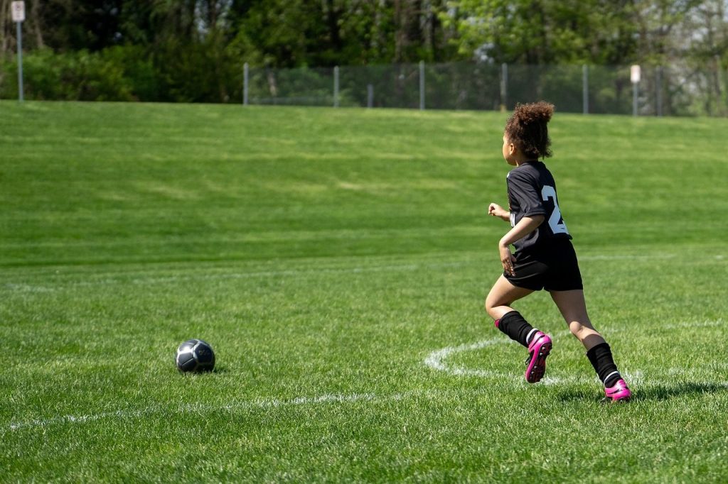 Como comenzaron las mujeres a jugar al fútbol en Estados Unidos